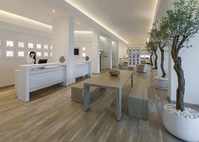 Ξενοδοχείο The Beachfront Adult Only 16 Μαρμαρίς