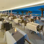 The Beachfront Adult Only 16