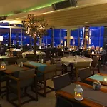 Hotel The Beachfront Adult Only 16 3*