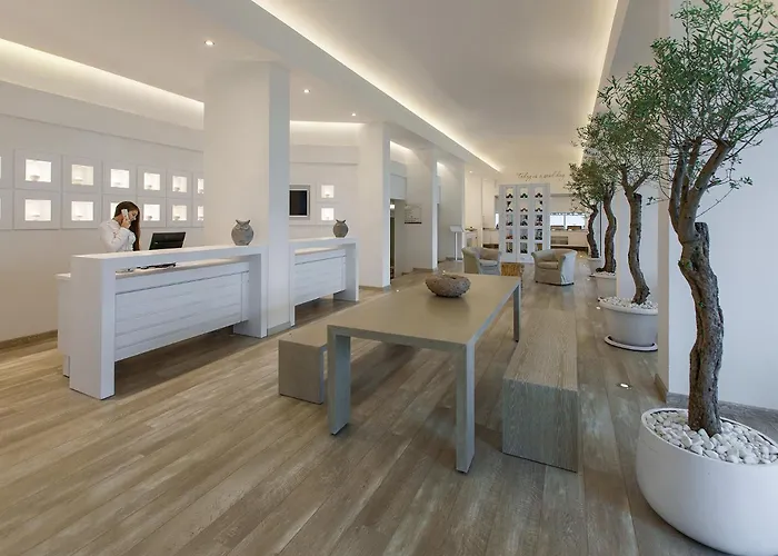 The Beachfront Adult Only 16 Szálloda