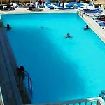 The Beachfront Adult Only 16 3* マルマリス