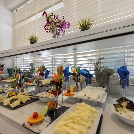 فندق The Beachfront Adult Only 16 مرمريس