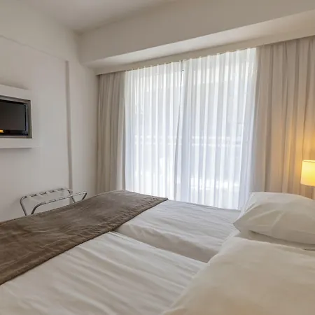 The Beachfront Adult Only 16 فندق 3*
