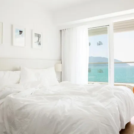 The Beachfront Adult Only 16 فندق مرمريس